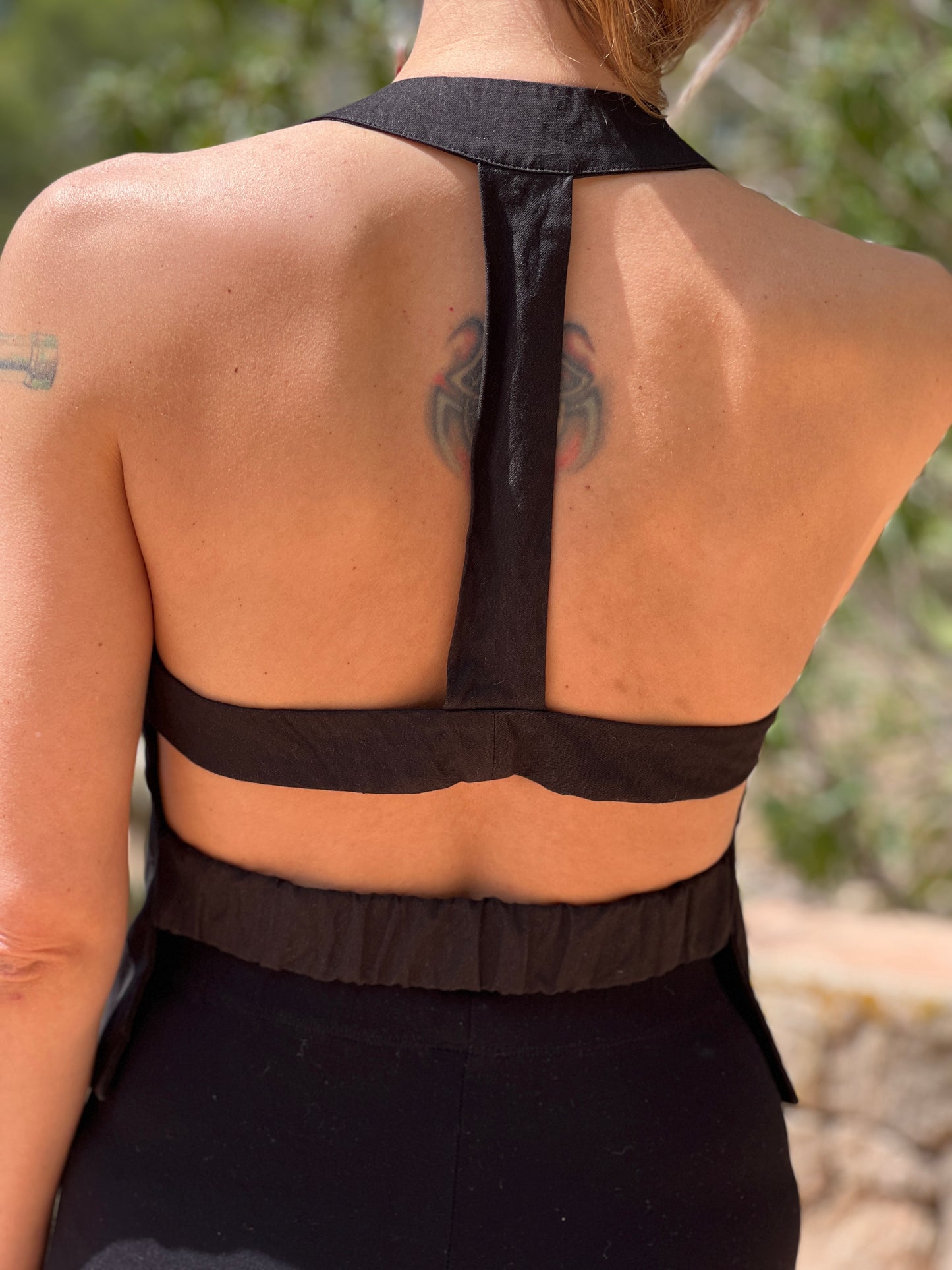 Keiko — Black Cotton Open-Back Corset Elegant Vest Minimal