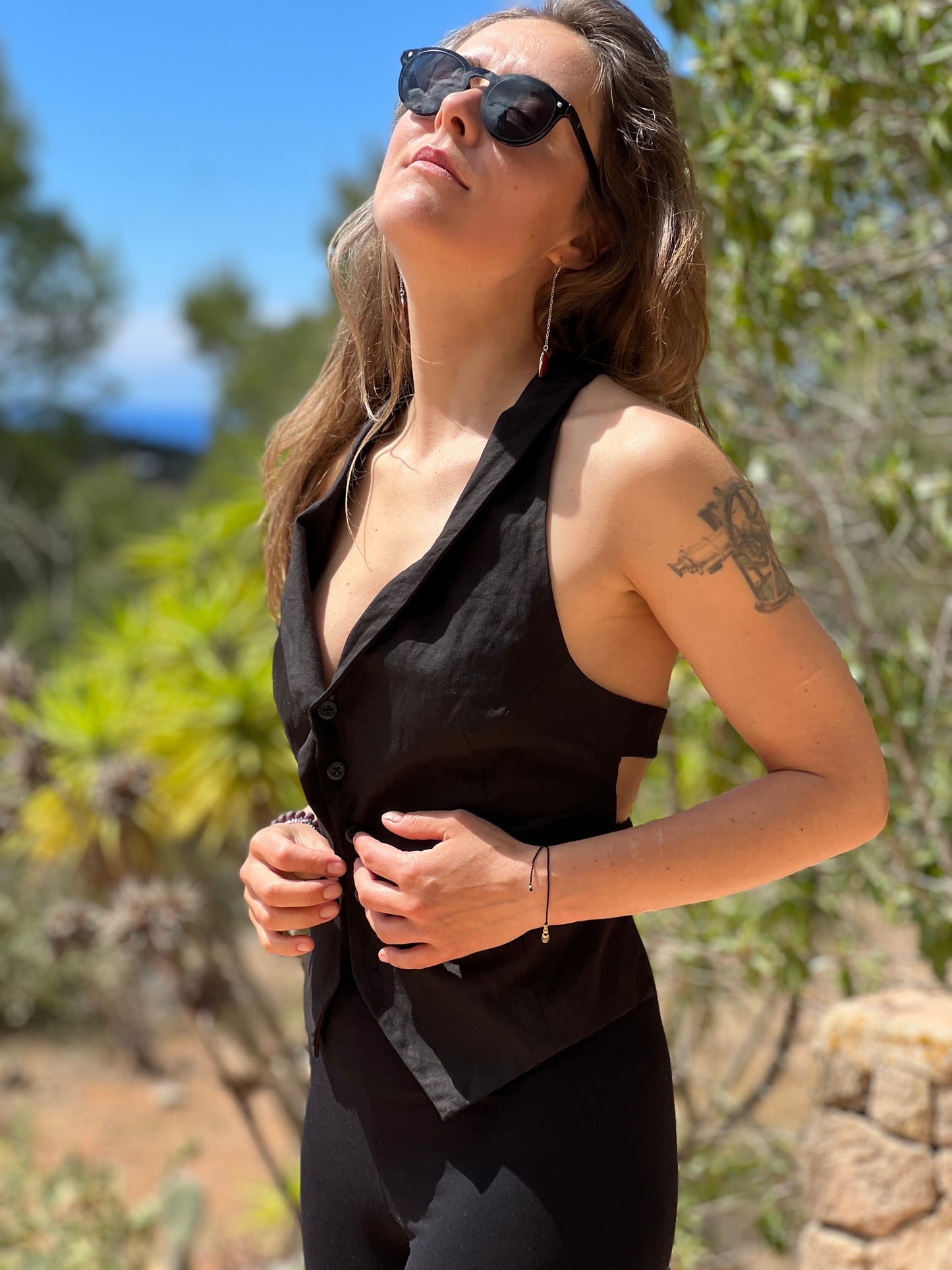 Keiko — Black Cotton Open-Back Corset Elegant Vest Minimal
