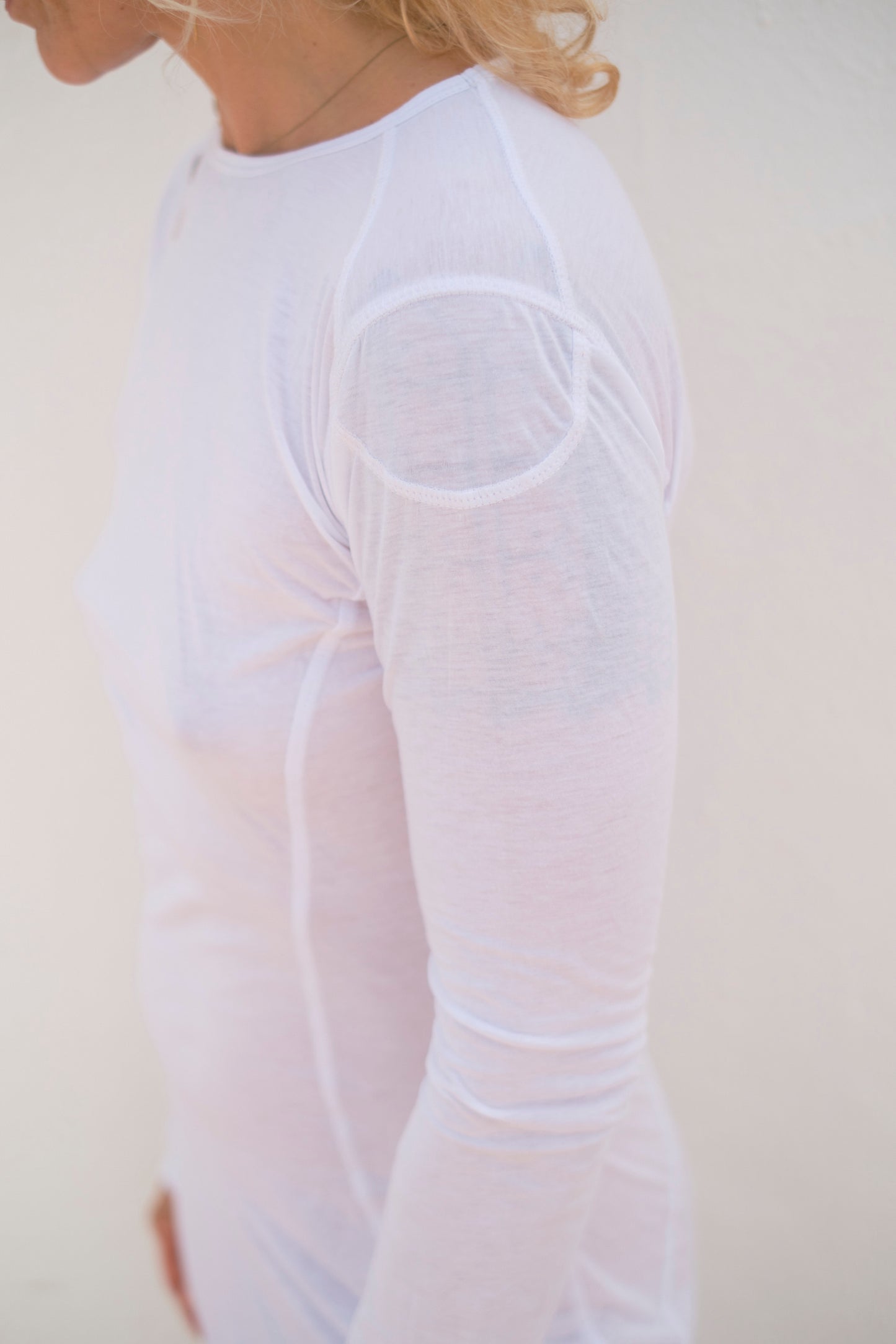 YUKI – Suprima Cotton Long-Sleeve Dress – White